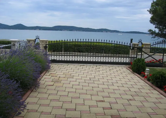 公寓 Strk Sukošan